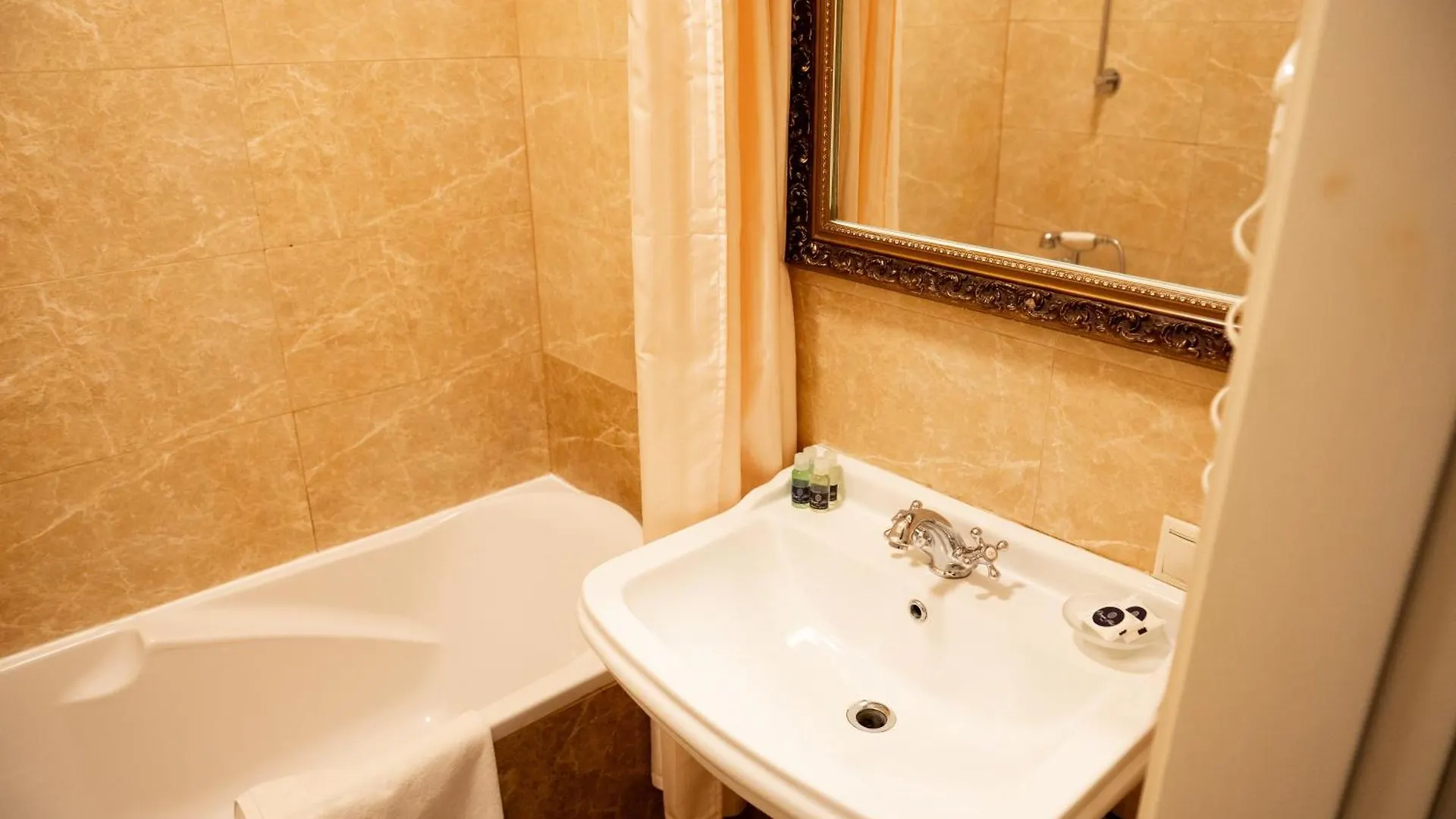 Olympic Hotel Kyiv