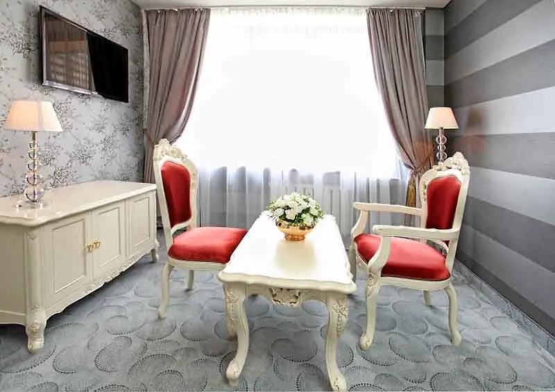 Olympic Hotel Kyiv 4*,
