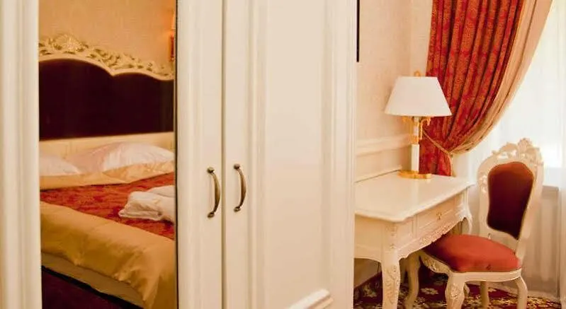 Olympic Hotel Kyiv 4*,  Ukraine